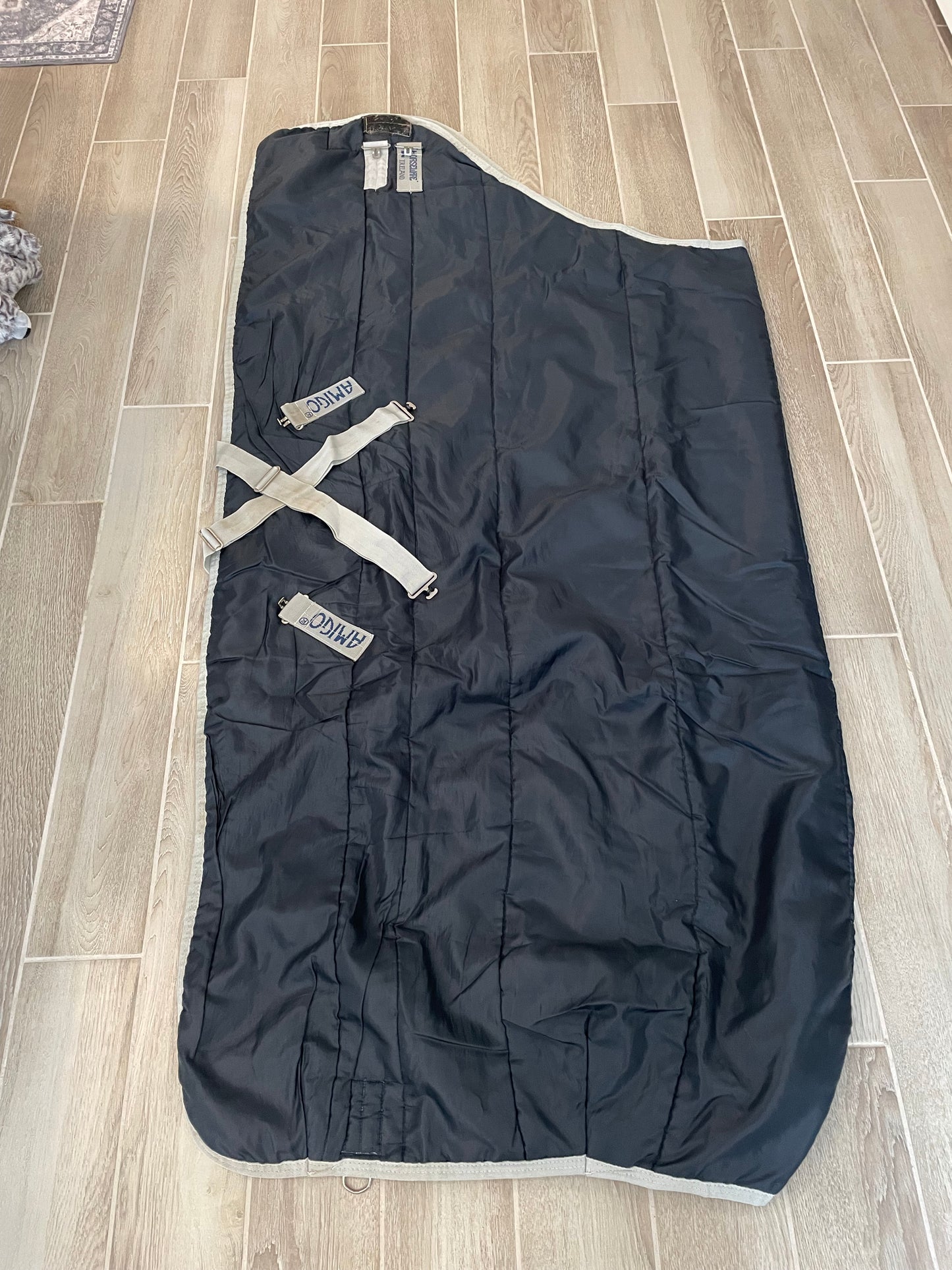 Amigo Insulator Stable Blanket - Light - 78”