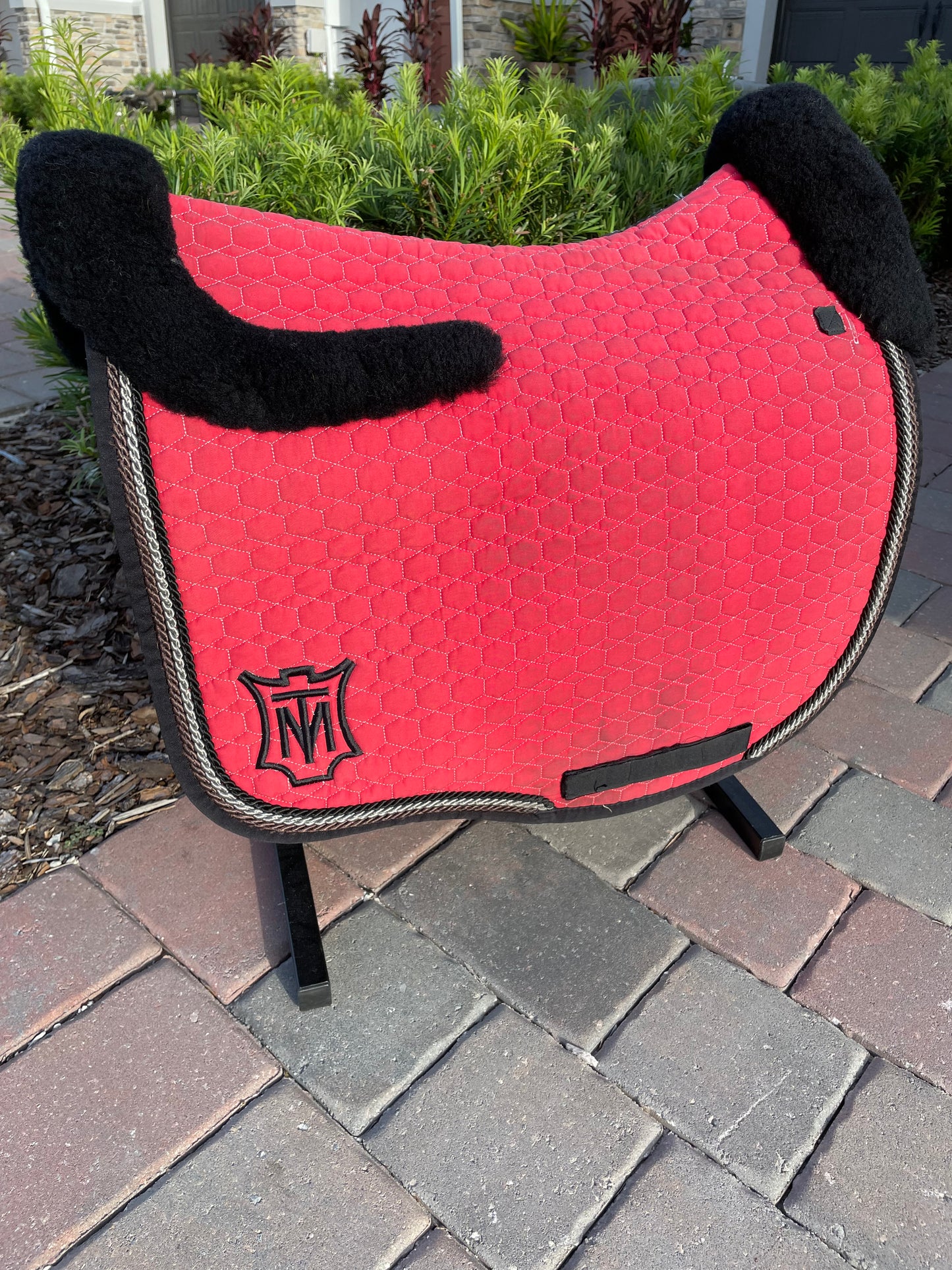 E.A. Mattes Eurocut Dressage Saddle Pads