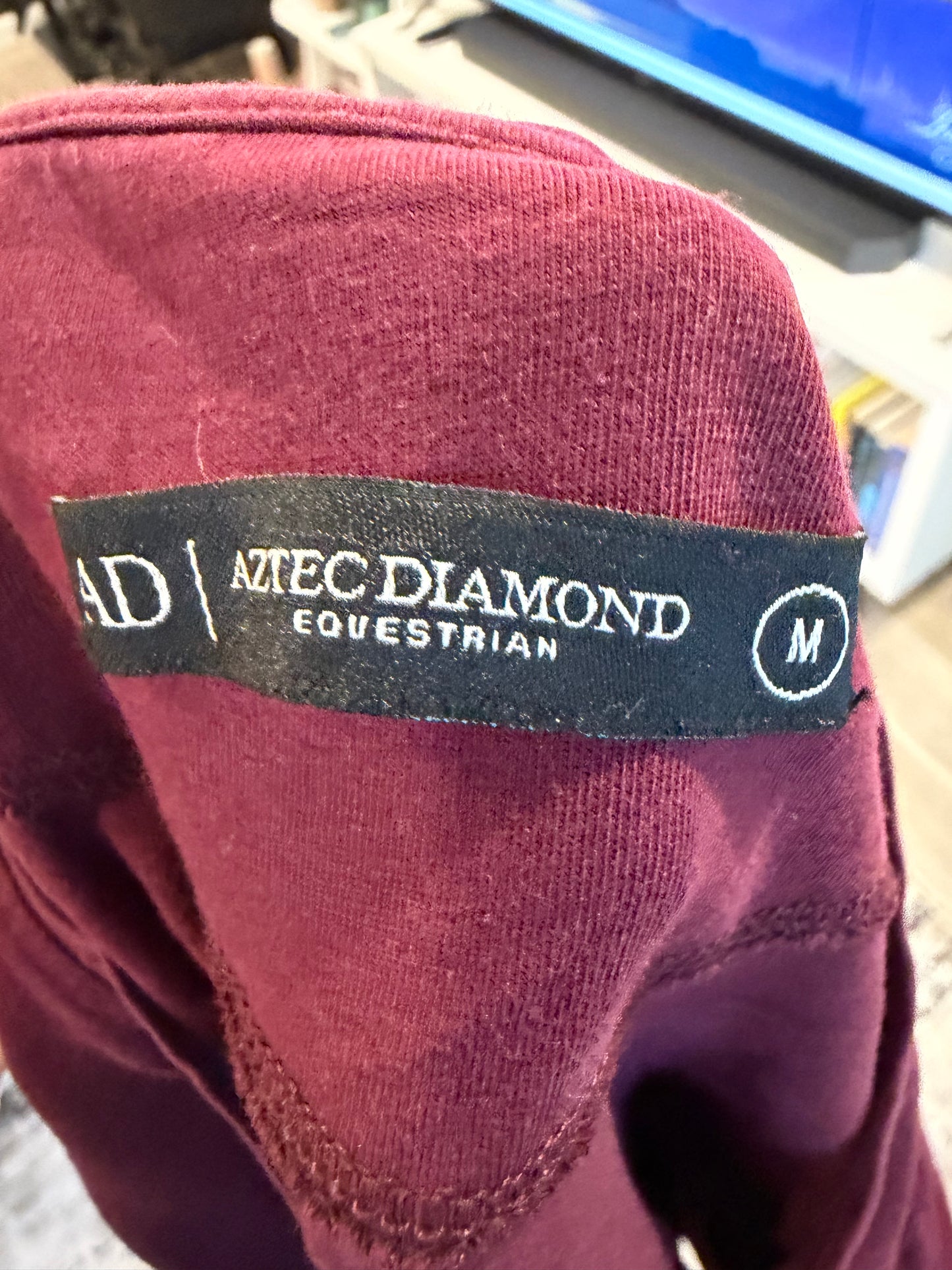 Aztec Diamond Graphic Tee - Burgundy