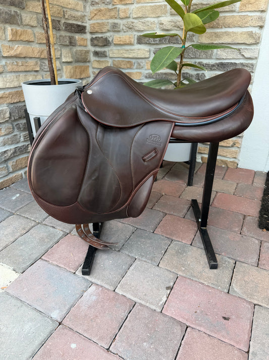 2021 18” Devoucoux Chiberta O Jump Saddle - Normal Tree