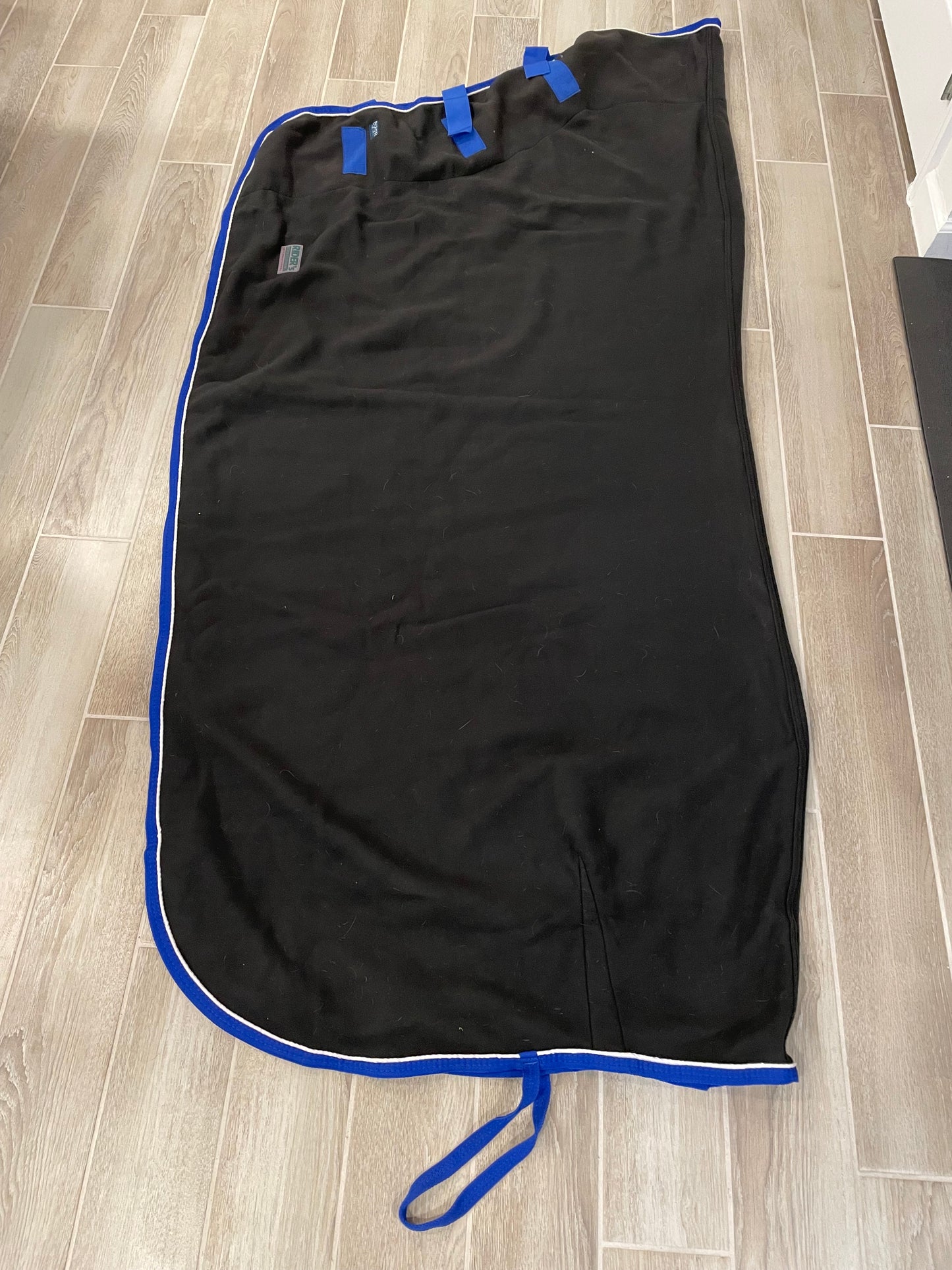 Dover Rider’s International One Size Fleece Rug