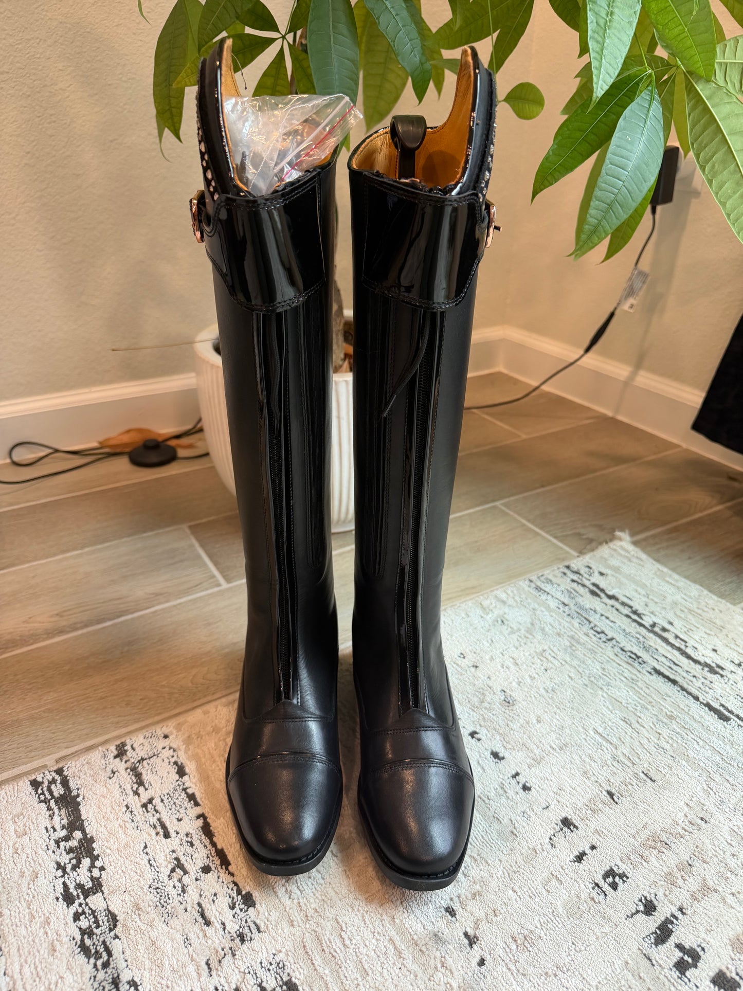 HKM Trinity Dress Boot - Black/Rose Gold - EU 36 cm Foot / 42 cm Height / 35-36.5 cm Calf - NEW