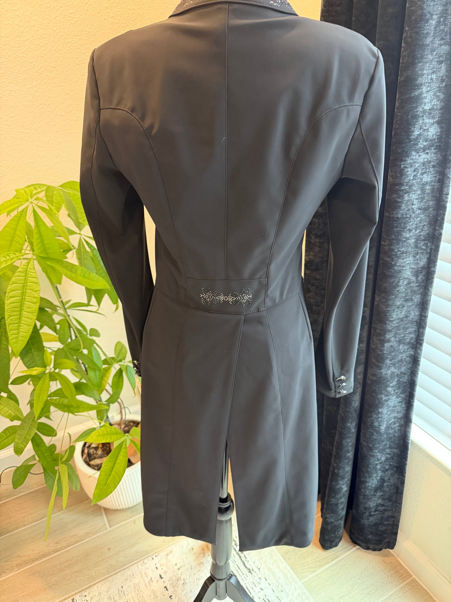 Pikeur Lilien Black Silver Shadbelly