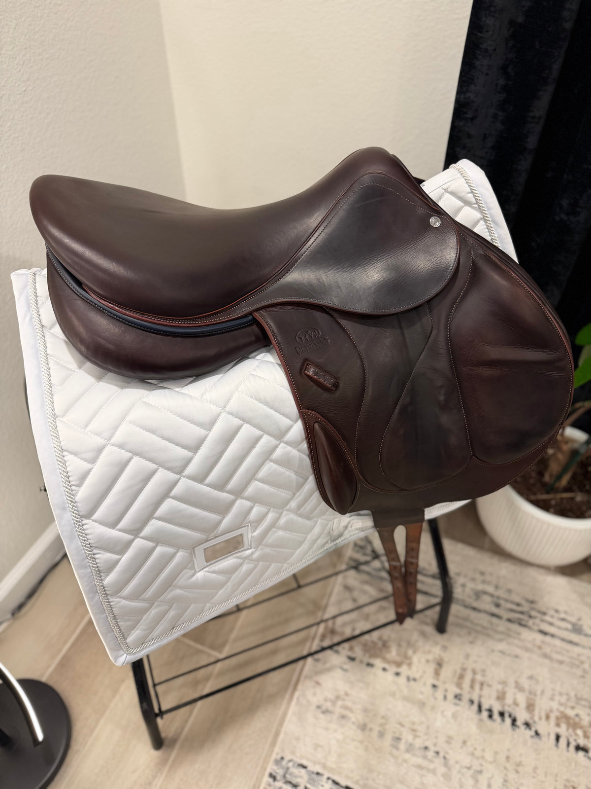 2021 18” Devoucoux Chiberta O Jump Saddle - Normal Tree