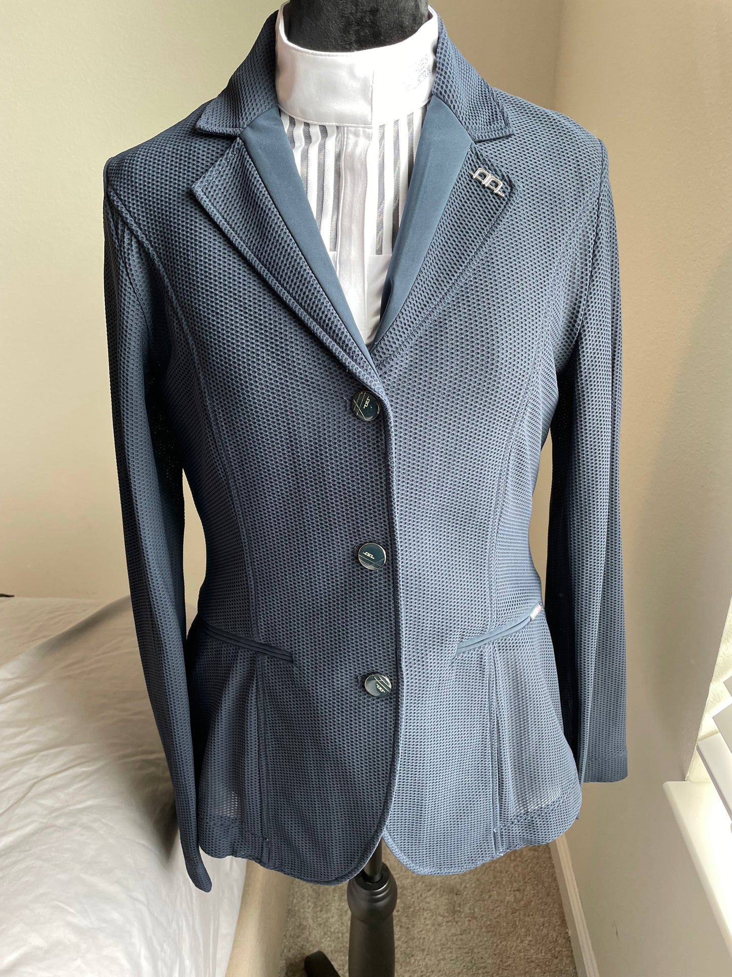 Alessandro Albanese Mesh Show Jackets