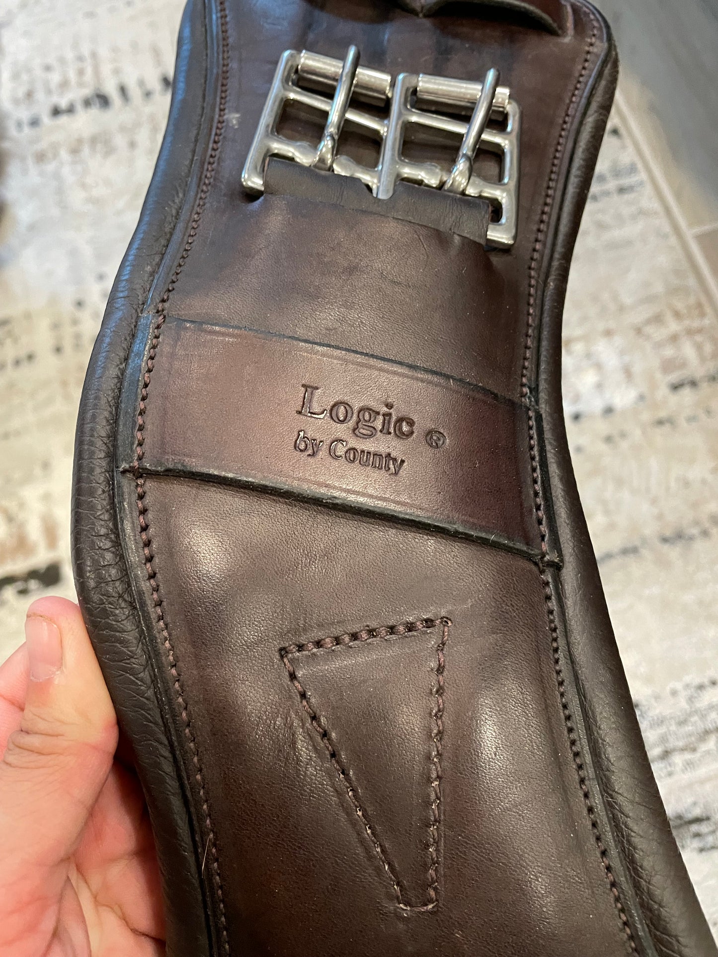 County Logic Girth - Brown - 24”