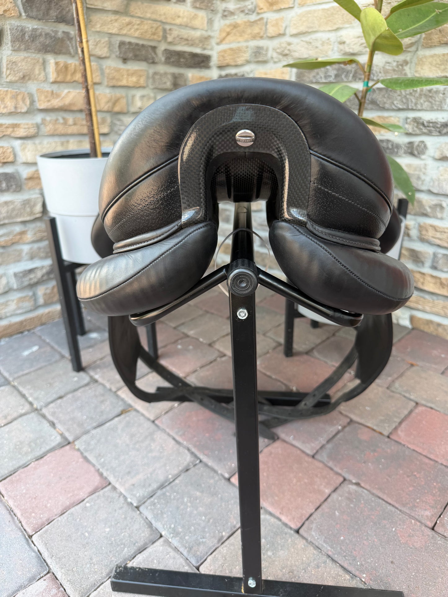18-18.5” Devoucoux Makila Harmonie Black Dressage Saddle