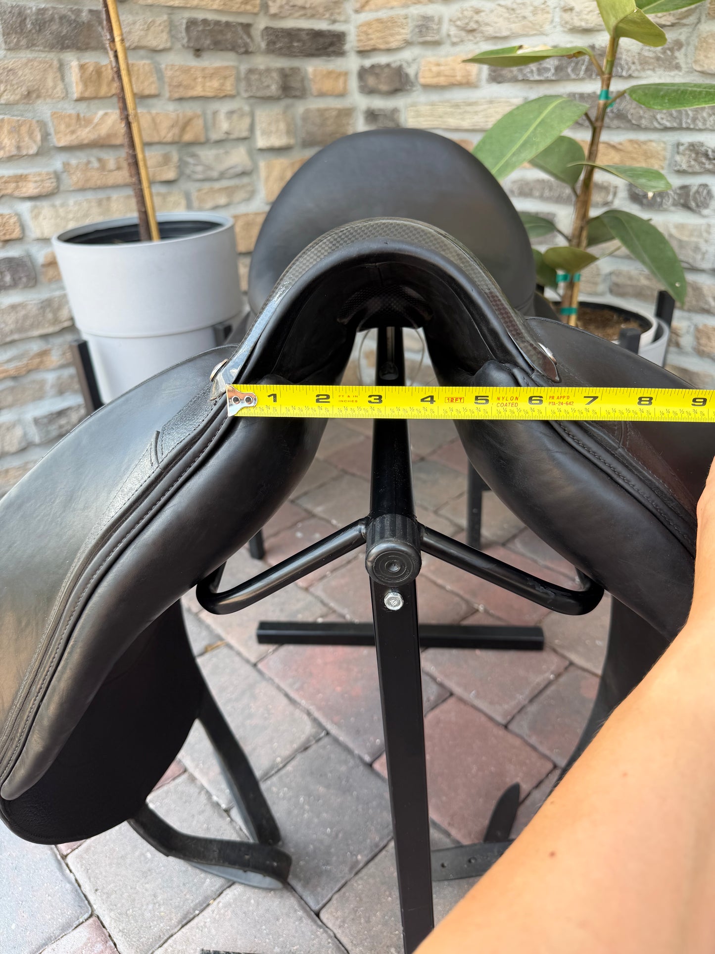 18-18.5” Devoucoux Makila Harmonie Black Dressage Saddle