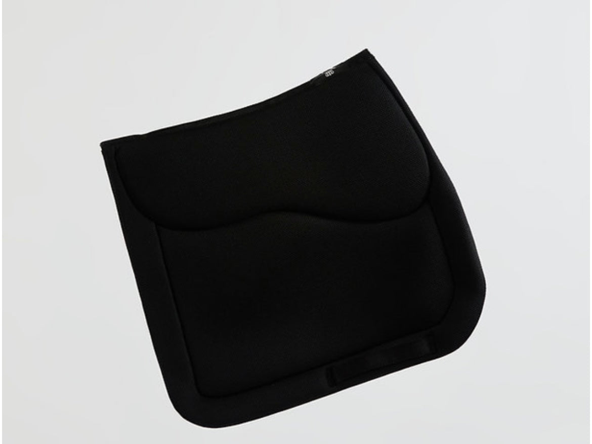 Kingsley Shock Absorbing Dressage Saddle Pad