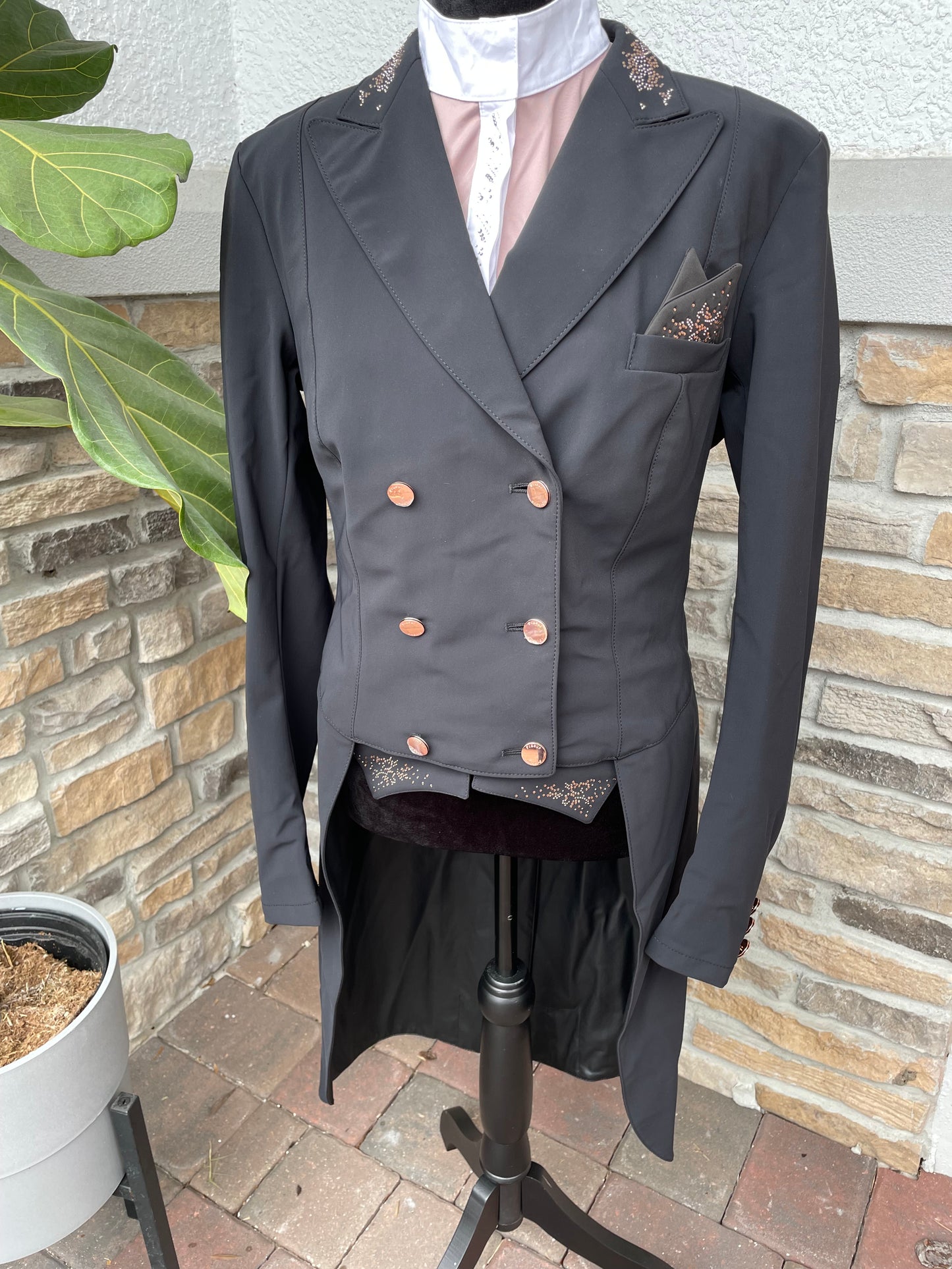 Pikeur Lilien Pure Rose Tailcoat - US14L