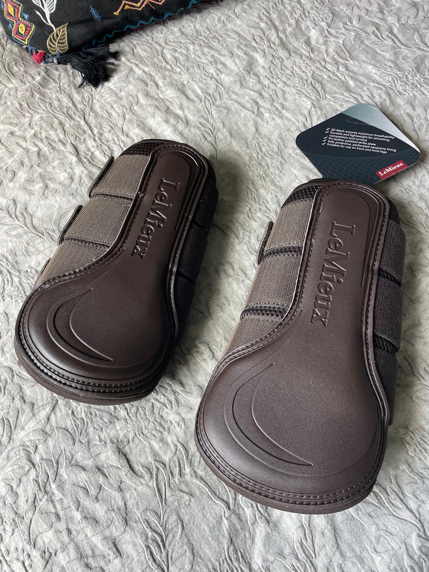Lemieux Brown Mesh Brushing Boots