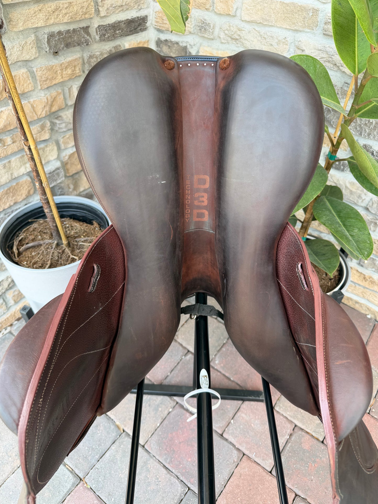 2021 18” Devoucoux Chiberta O Jump Saddle - Normal Tree
