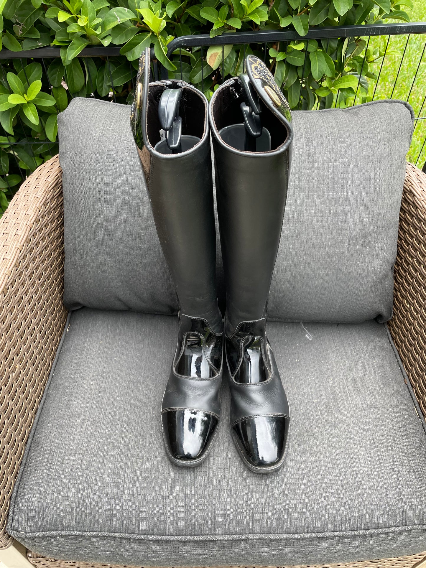 Pioneer Patent Black and Gold Boots - 37 Foot - 34 Calf - 42 Height
