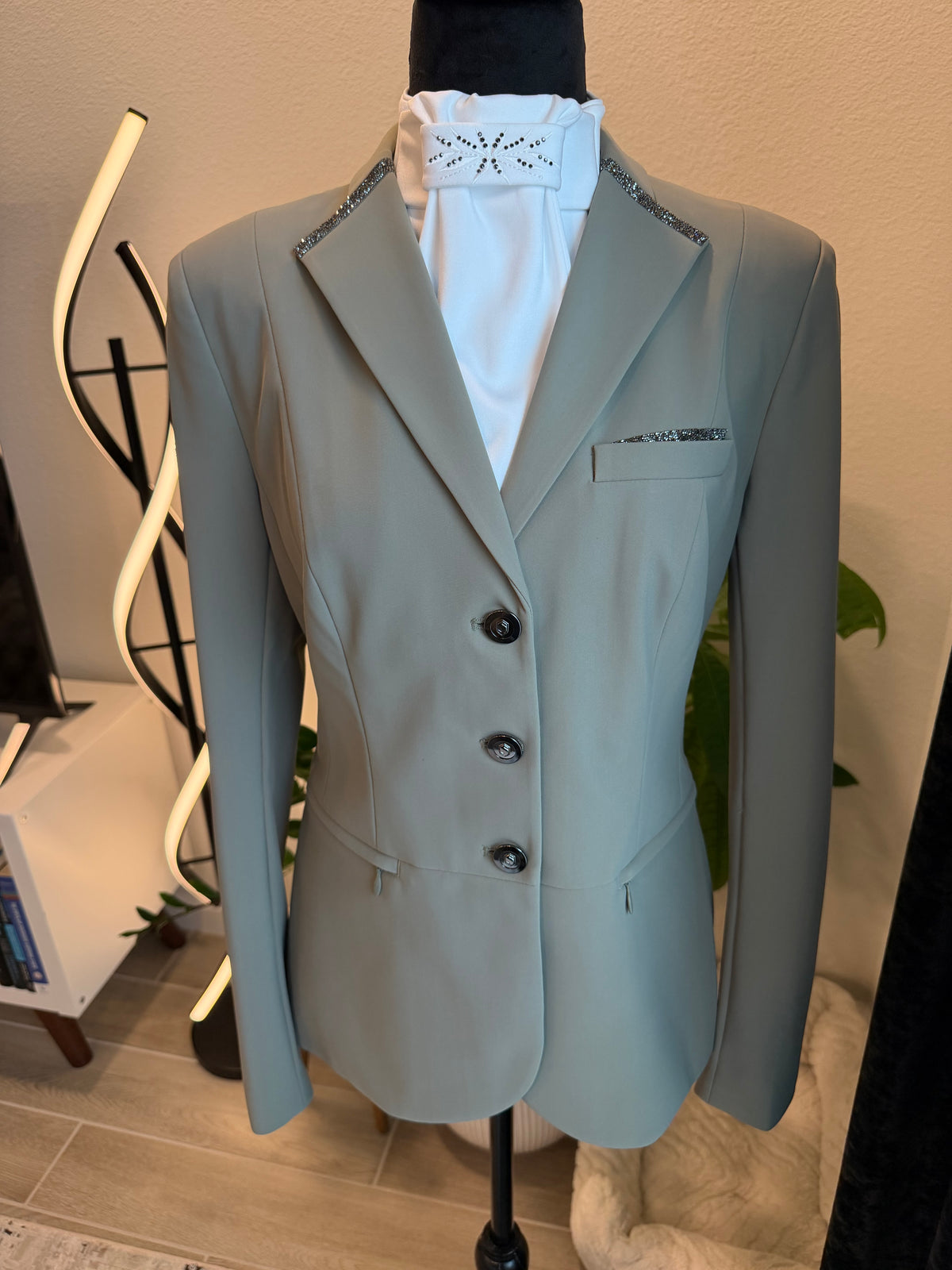 Samshield Victorine Limited Edition Swarovski Crystal Show Jacket - Sage - NEW - US 10 / FR 40
