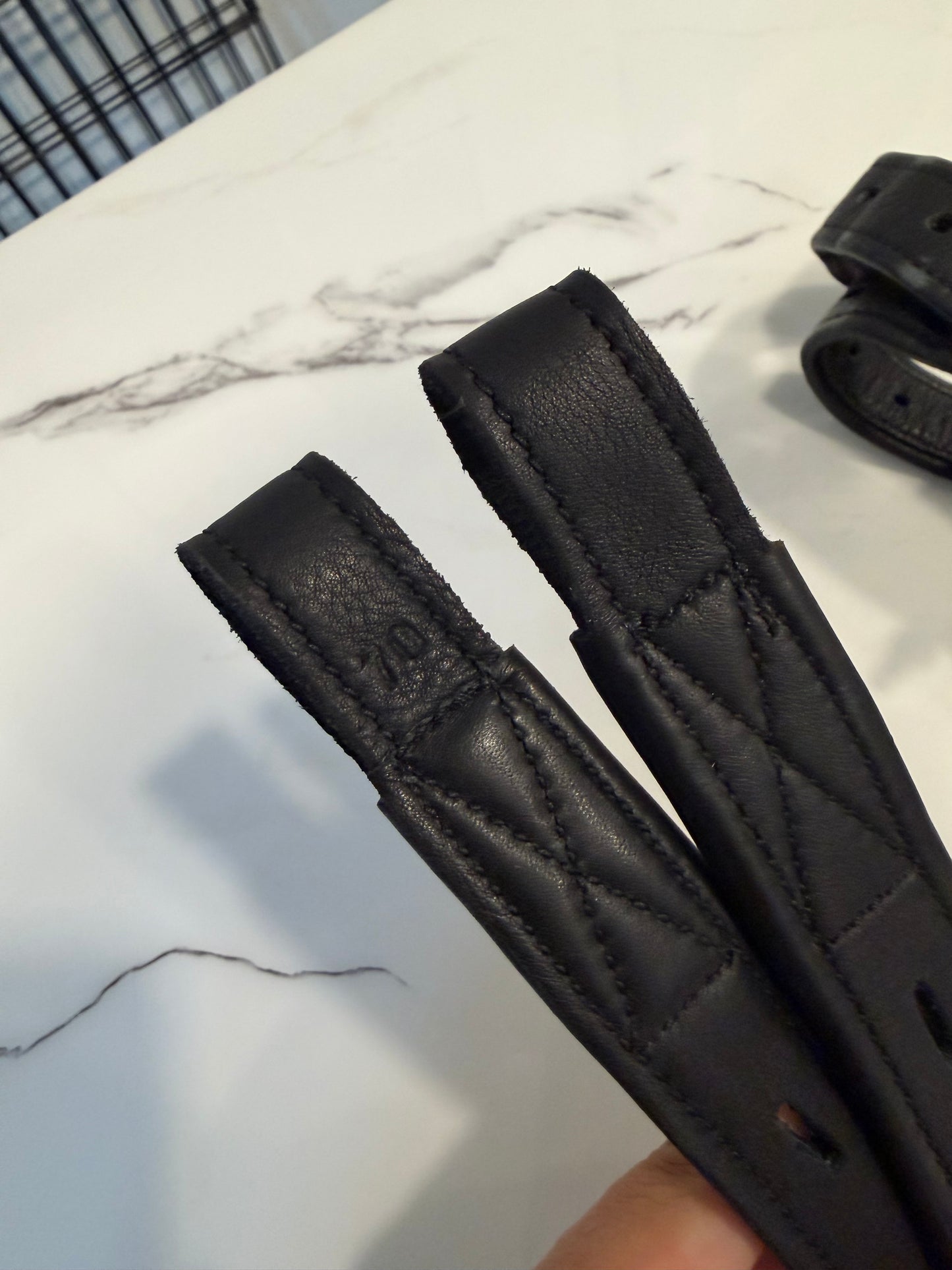 Amiko 70 cm Mono Stirrup Leathers