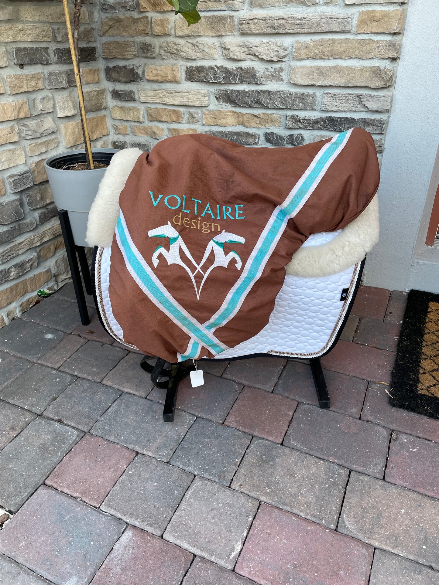 2016 18” Voltaire Adelaide Dressage Saddle