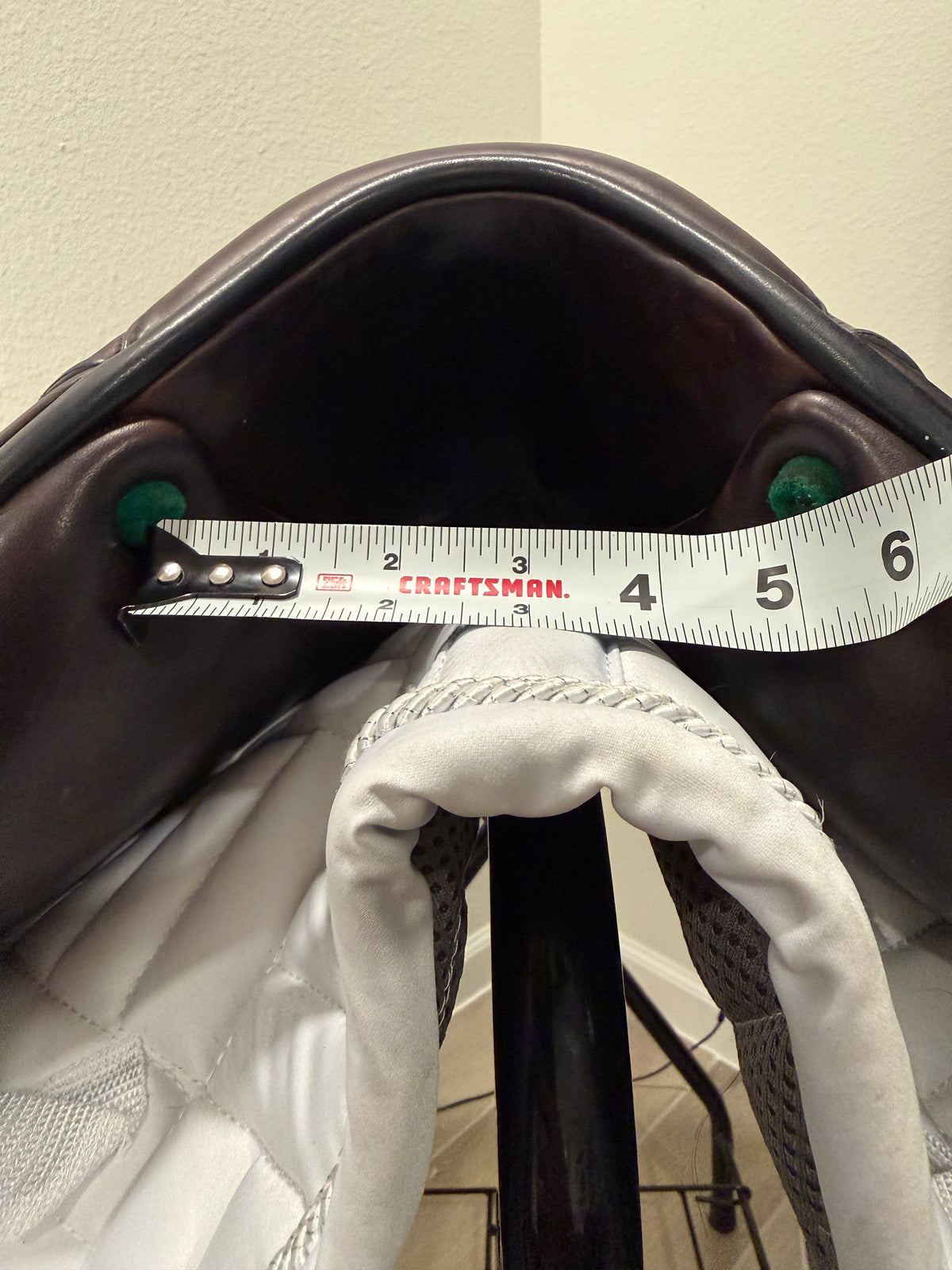 2018 Equipe Viktoria Brown Monoflap Dressage Saddle 18”