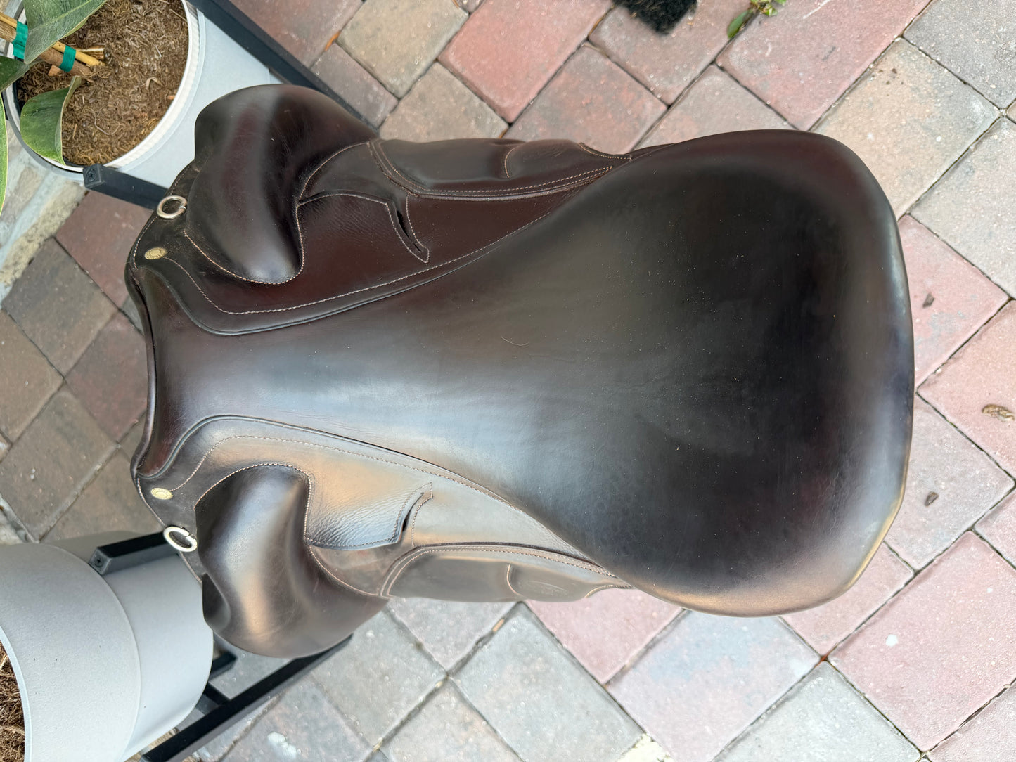 2014 17.5” Devoucoux Mendia Dressage Saddle - Normal Tree - Brown