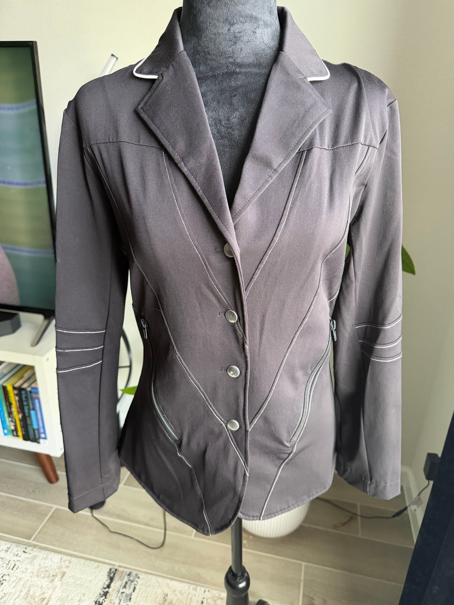 Equine Couture Italia Show Jacket - US 8 / Medium