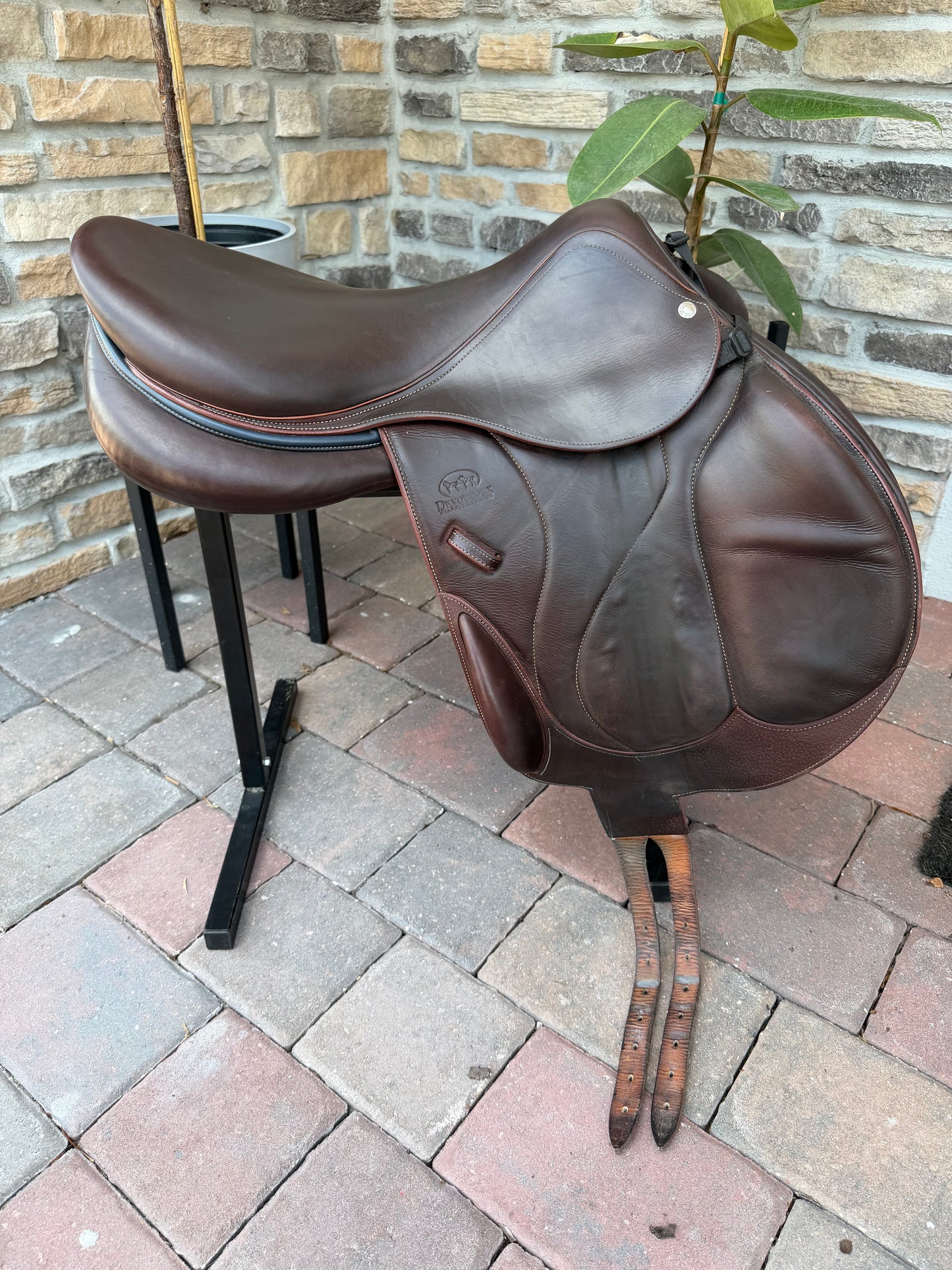 2021 18” Devoucoux Chiberta O Jump Saddle - Normal Tree