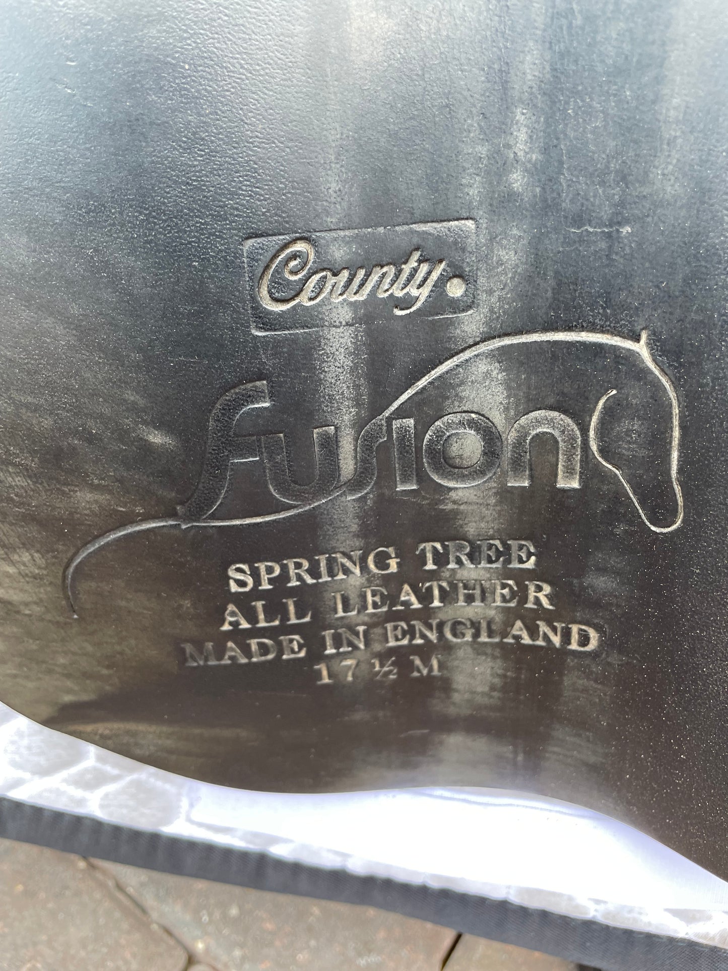 2014 County Fusion 17” Dressage Saddle - Medium Tree