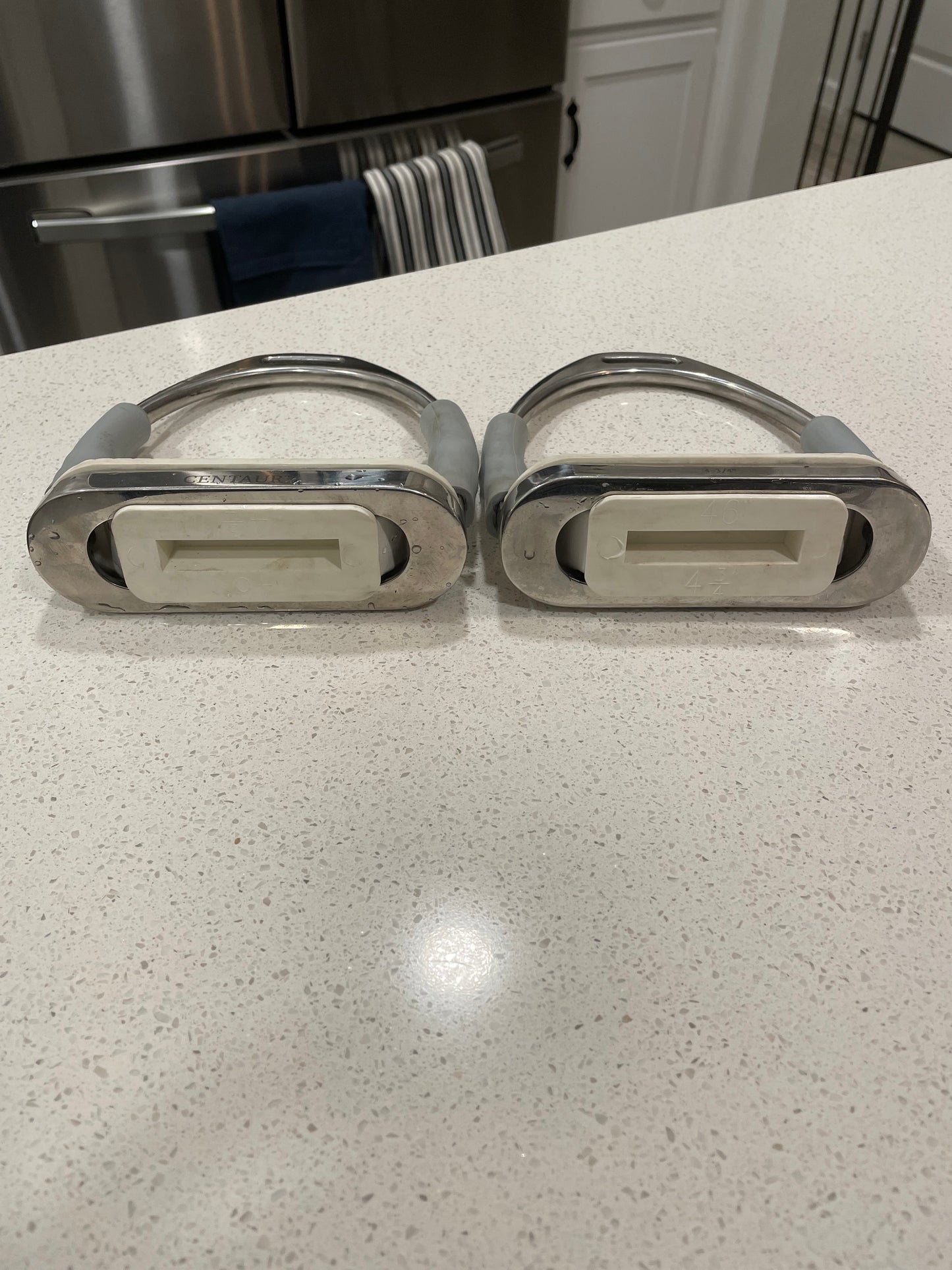 Centaur Jointed Stirrup Irons